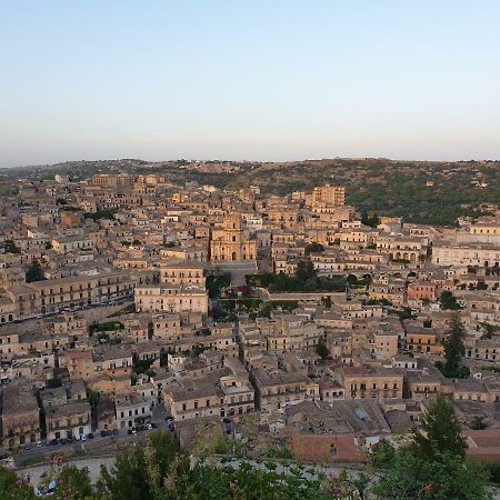Le Rose Di Modica Villa Eksteriør billede